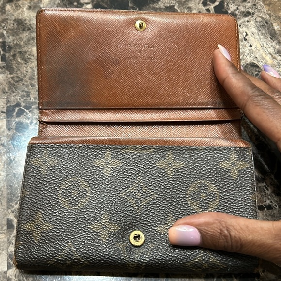 LV Mono snap wallet - Picture 3 of 16